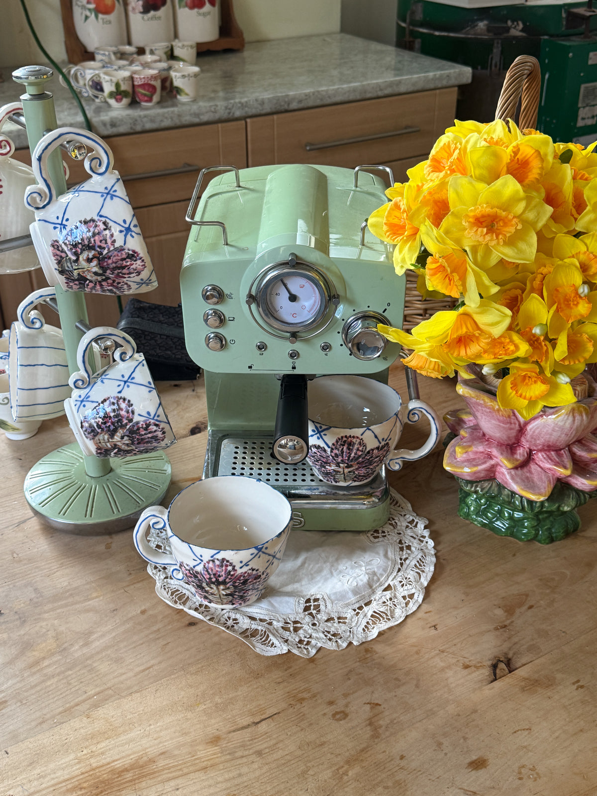 Spotty Orchid mug