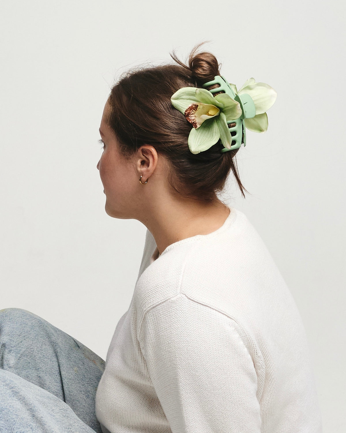 ' Green Cymbidium ' claw clip