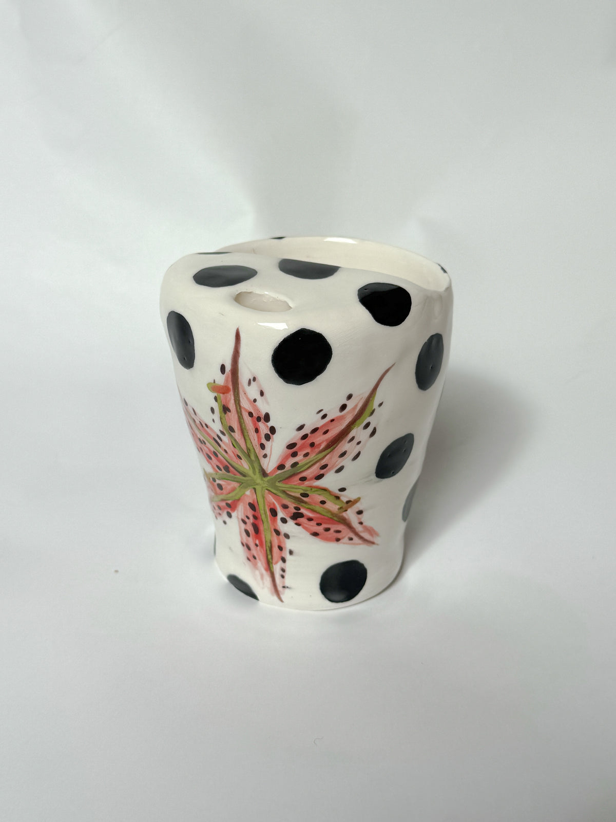 Madonna Lily travel mug