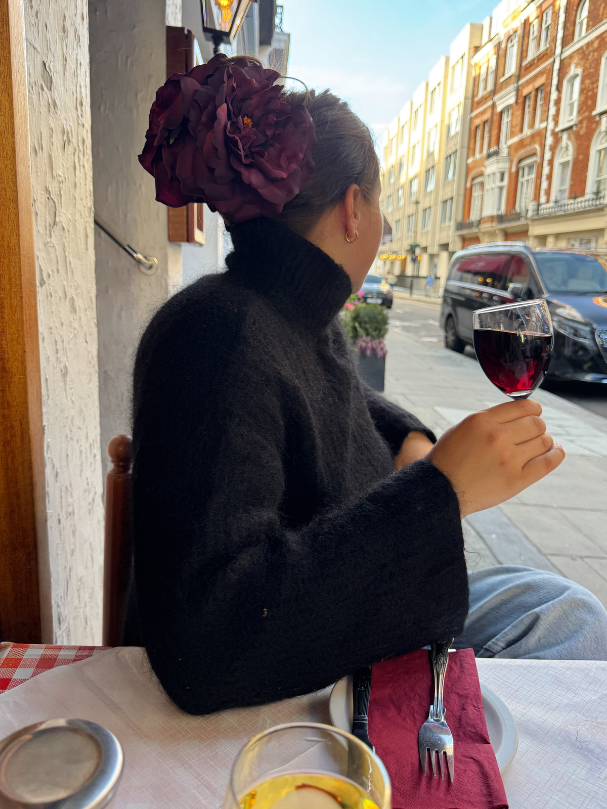 ' Burgundy Rose ' claw clip
