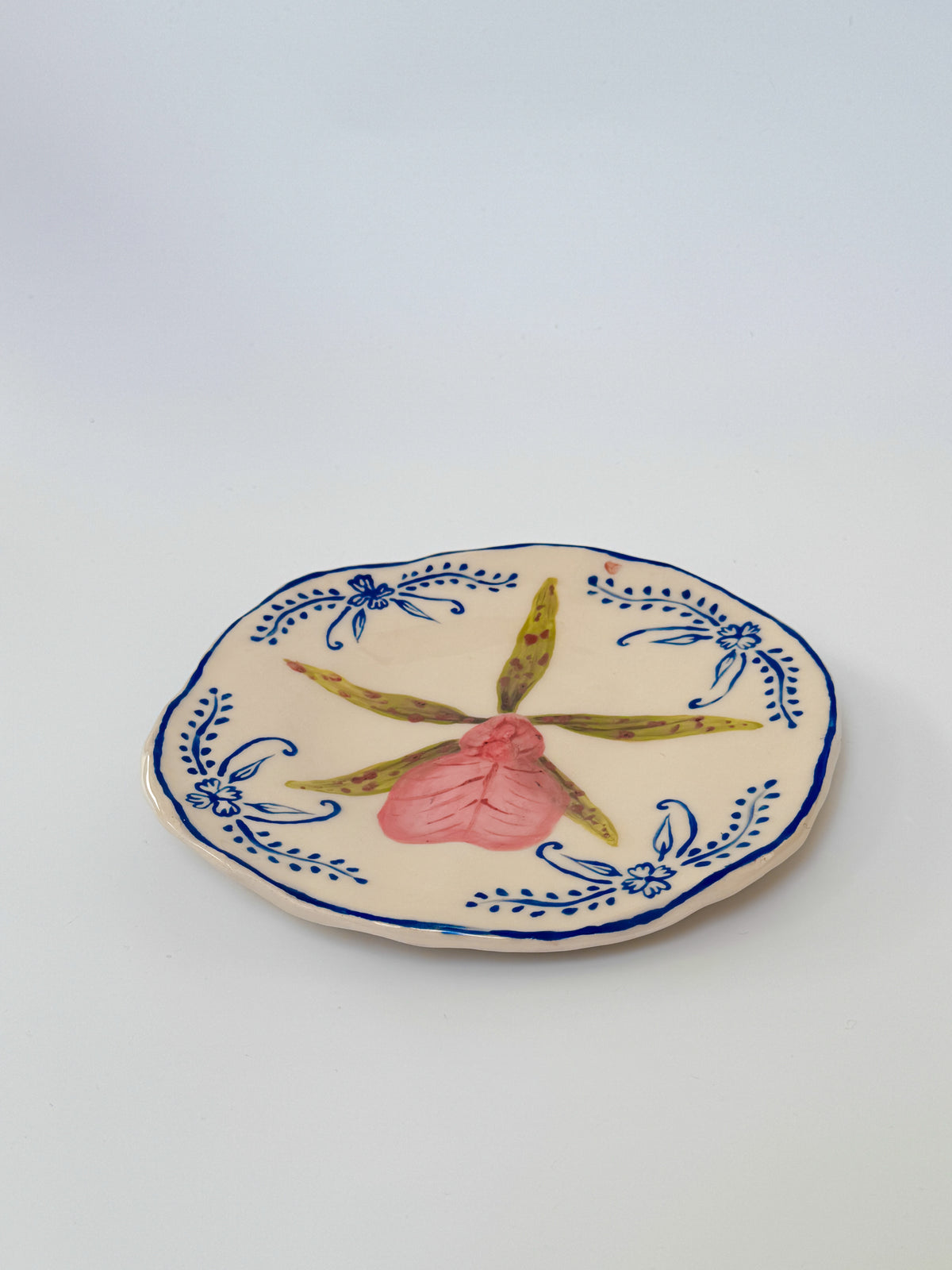 Lady slipper orchid plate