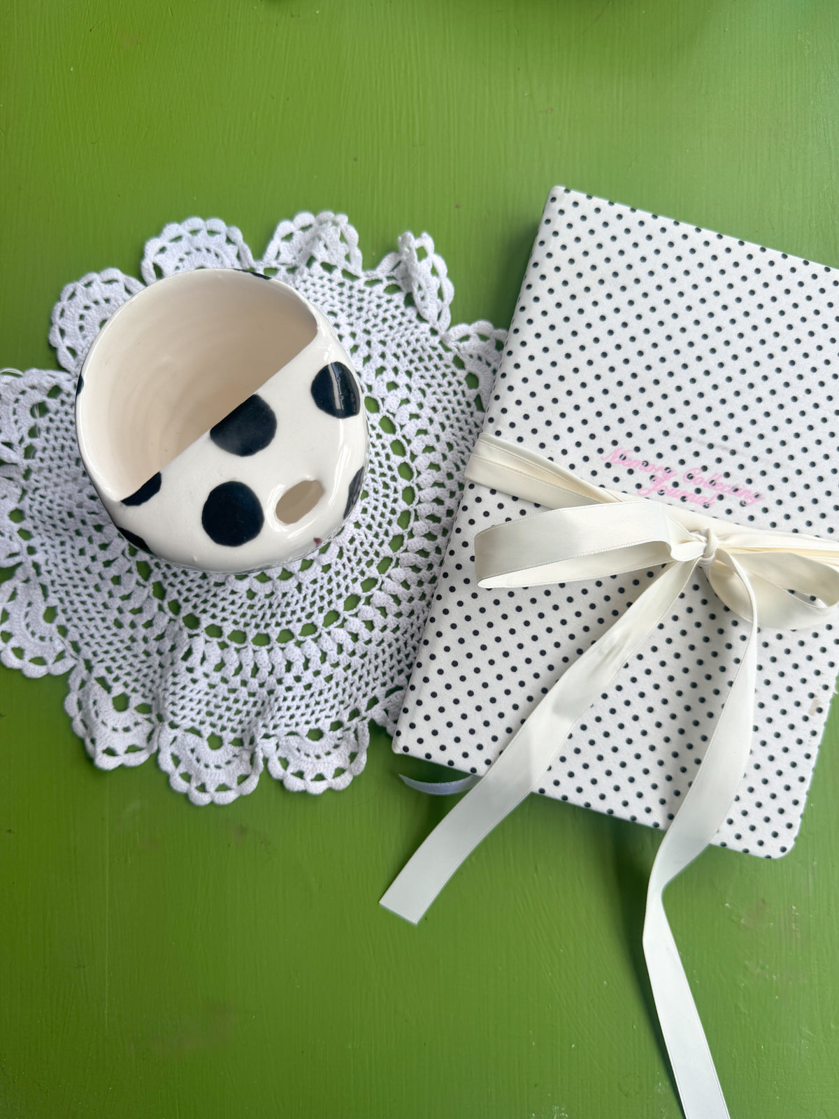 Madonna Lily travel mug